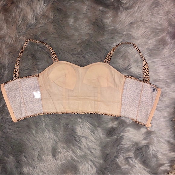 Charlotte Russe crop top - Picture 3 of 6